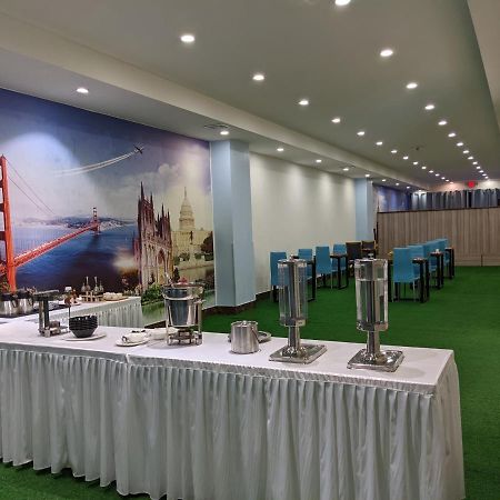 Hotel Americano Гарапан Екстериор снимка