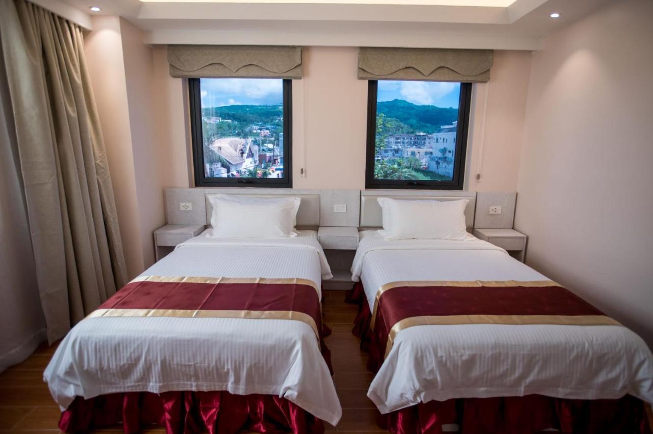 Hotel Americano Гарапан Екстериор снимка