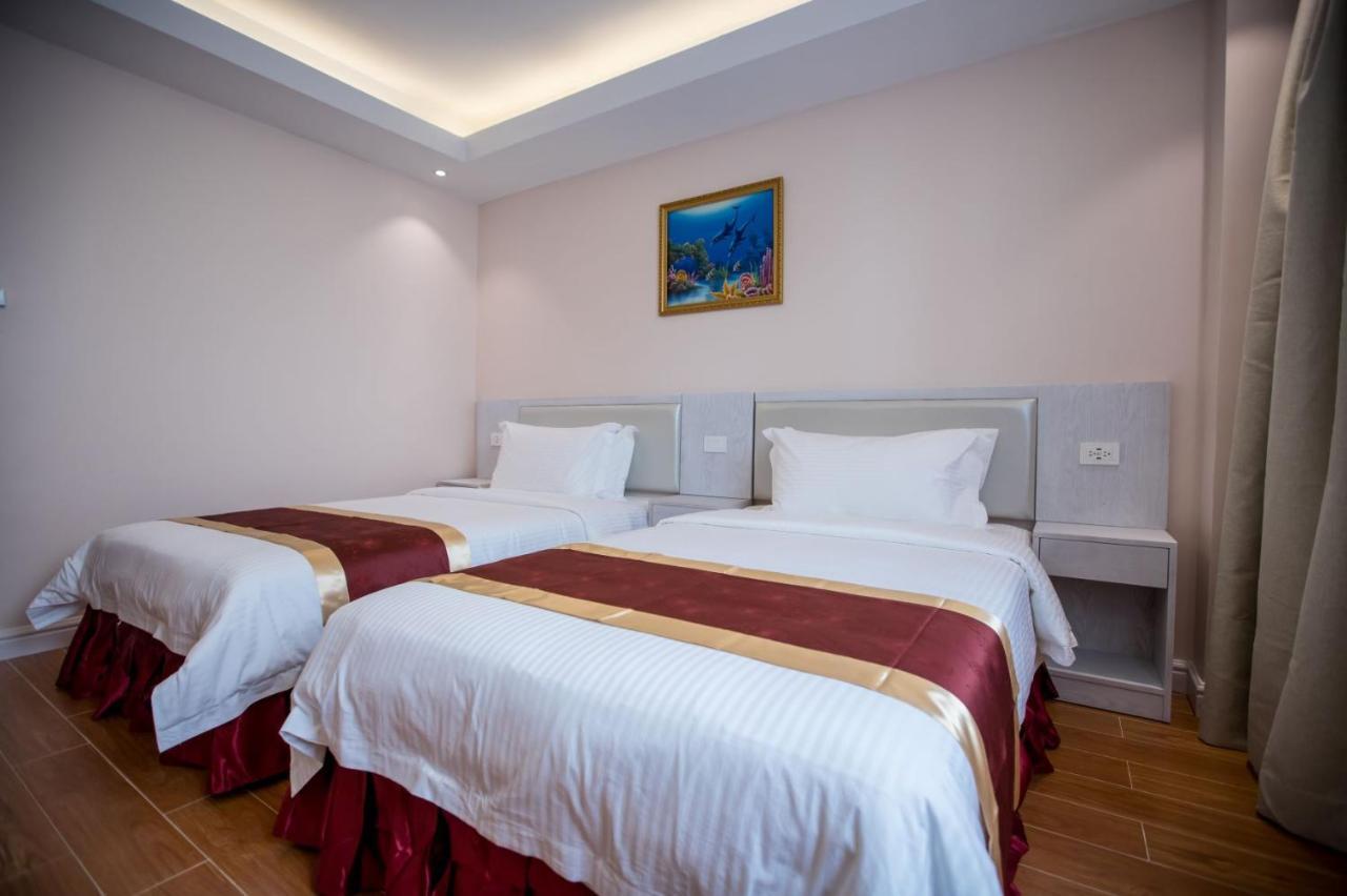 Hotel Americano Гарапан Екстериор снимка